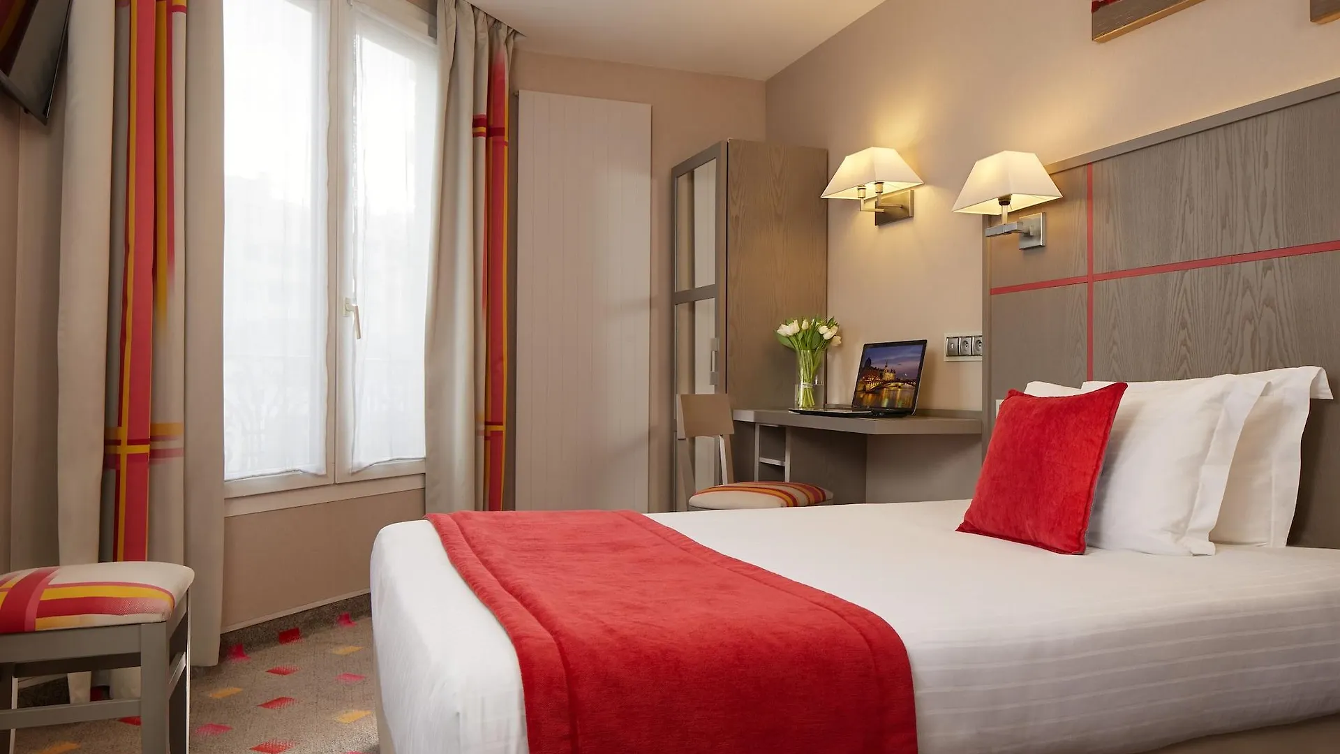 Hotel Alize Grenelle Tour Eiffel Paris